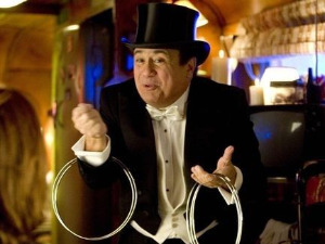 На равне части