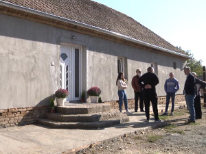 Положен испит из хуманости, петоро деце Мијајлевић живе у обновљеној  кући
