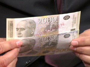 Како препознати "лажне" новчанице и које су замке фалсификатора