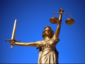 Директор "Инфраструктура железнице Србије" због примања мита осуђен на годину дана затвора