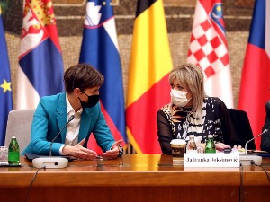 Брнабићева и Јоксимовићева са Жофреом и амбасадорима чланица ЕУ о реформама и отварању кластера