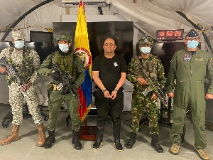 Зашто се ухапшени колумбијски нарко-бос смешкао и зашто су му чизме чисте