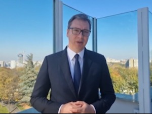 Вучић: Већа стопа раста - веће плате и пензије