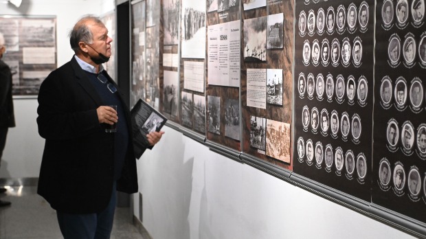 У Галерији РТС-а до 21. новембра 2021. изложба о Крагујевачкој трагедији 1941. У Галерији РТС-а до 21. новембра 2021. изложба о Крагујевачкој трагедији 1941.