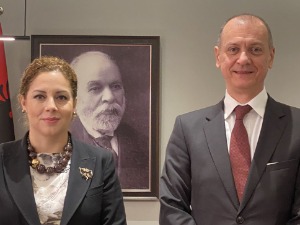 Амбасада Србије у Тирани: Мешање у унутрашње ствари других не помаже јачању веза