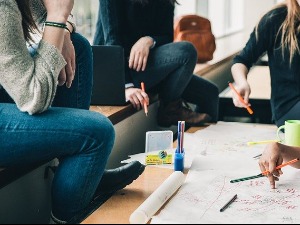 Студенти ипак хоће да плате оно што желе да студирају, у професоре баш и неће