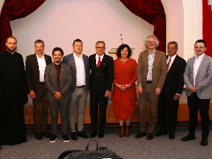 Академија поводом откривања спомен-плоче Диани Будисављевић у Инзбруку 