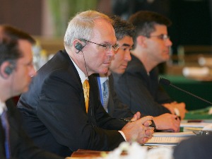 Избор Кристофера Хила блокиран због "Северног тока 2"