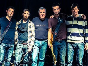 Златни папагај