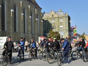 Бојан и Зоран возе "Руту хероја" – за хумани циљ потребно им је 333.000 евра