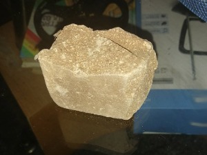 Хероин сакривен у камену, ухапшен осумњичени