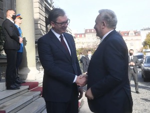 Састанак Вучића и Кривокапића на Андрићевом венцу