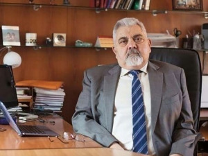 Професионалци: Дејан Поповић