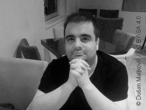 Душан Маљковић: Лењин с Хајзенбергом – политика научне интерпретације