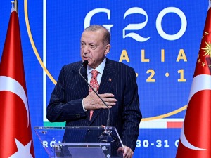 Турска, истрага против 30 особа због лажних објава да је Ердоган преминуо