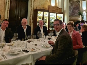 Вучић са Рамом, Кривокапићем и Димитровим: Пријатељство за будућност региона