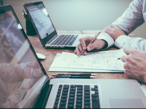 Како дијаспора може помоћи Србији, а како Србија повратницима