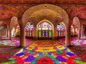Иранске палате 