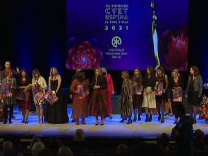 Додељене награде "Цвет успеха за жену змаја"