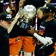 НБА лига покренула истрагу против власника Санса