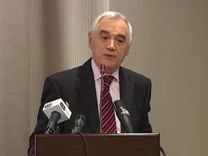 Преминуо економиста Оскар Ковач