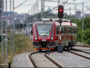 Опасно по живот, 25.000 волти у зони радова пруге Јајинци – Мала Крсна 