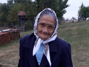 Квадратура круга: Рат ми је узео три сина, више не пјевам само кукам