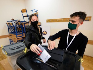 Сутра други круг локалних избора у 21 општини на КиМ