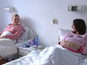 Породиљама и трудницама треба и психолошка помоћ, где могу да потраже савет и подршку