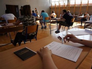 На крају школске године 43,2 одсто осмака одлично, шта још показује статистика