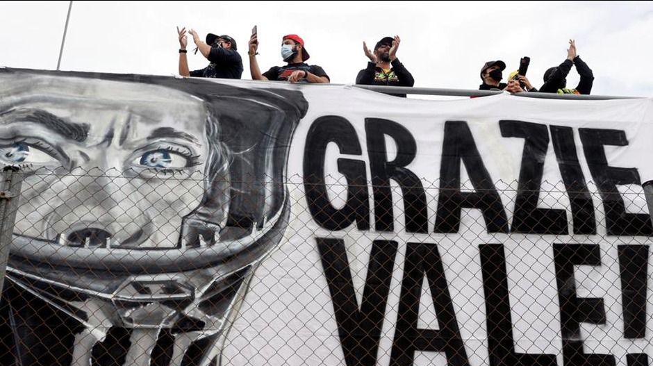 Grazie Vale! "Докторов" последњи круг у Валенсији Grazie Vale! "Докторов" последњи круг у Валенсији