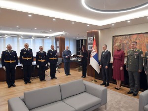 Министар Стефановић уручио указе о унапређењима и постављењима