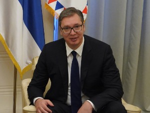 Вучић честитао Дан копнене војске