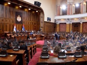 У Скупштини о муралу, "геноциду" и вишим циљевима