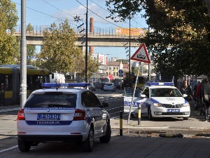 Судар аутобуса и аутомобила у центру Београда, двоје повређених