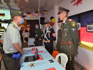 Колумбија, полицијски кадети обукли се као нацисти