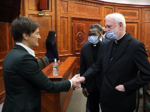Ана Брнабић са секретаром Свете столице: Од кључног интереса што интензивнија сарадња у свим областима