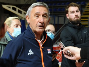 Пешић: Да подржите момке који су на путу да постану најбољи