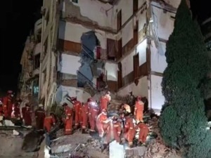 Урушила се вишеспратница у Кини, погинуле четири особе