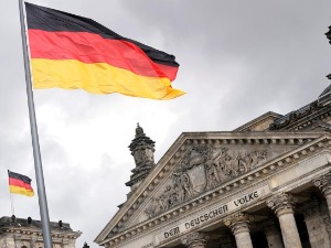 Олаф Шолц мења Ангелу Меркел, “семафор коалиција“ саставља нову владу Немачке