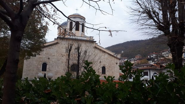 Prizren između vere i nade Prizren između vere i nade