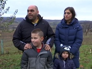 Село моје лепше од Париза – Вучићевићи се после 20 година вратили у Доњу Сабанту