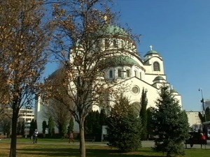 Не смирује се полемика о веронауци – какав статус верска настава треба да има