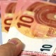 Сутра почиње исплата 20 евра новчане помоћи државе 