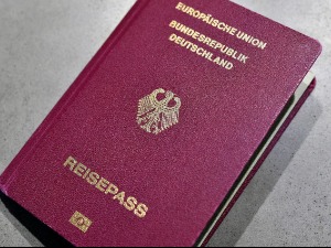 Ангела ће тражити немачко држављанство