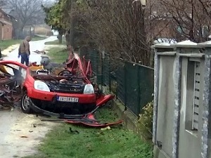 Експлодирао аутомобил у Мајуру код Јагодине, две особе повређене