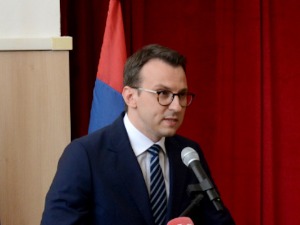 Канцеларија за КиМ: Доники Гервали није забрањен улазак у централну Србију