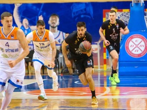 Партизан се мучио у Бару, али се вратио на прво место у АБА лиги