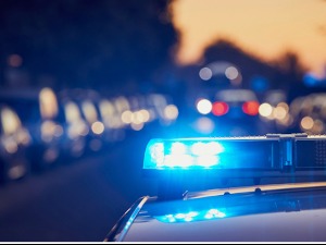 Судар на Батајничком друму, две особе повређене