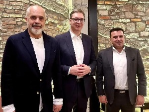 Вучић у Тирани са Рамом и Заевом о агенди "Отвореног Балкана" за 2022.